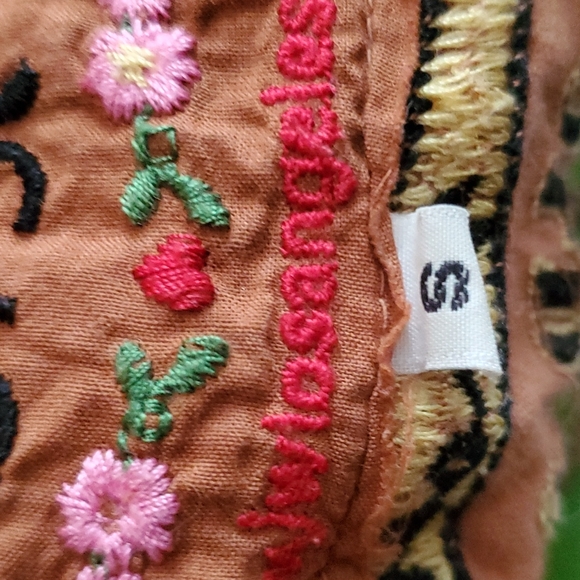 Johnny Was LA Floral Embroidered Tshirt - Picture 12 of 12